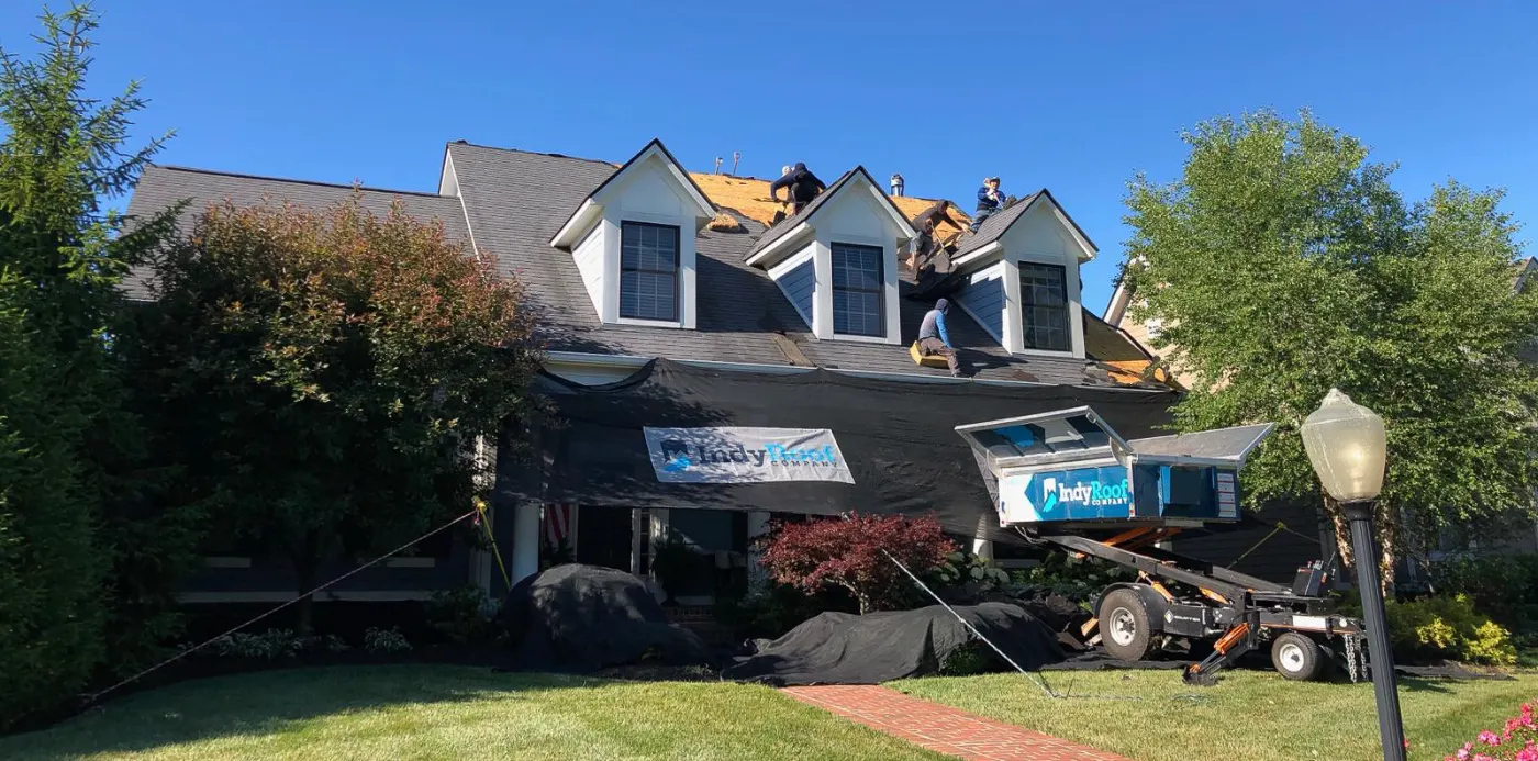 Tarping and dry-in on a Redkey commercial roof